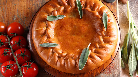 Tarte empada de frango, bacon e cogumelos