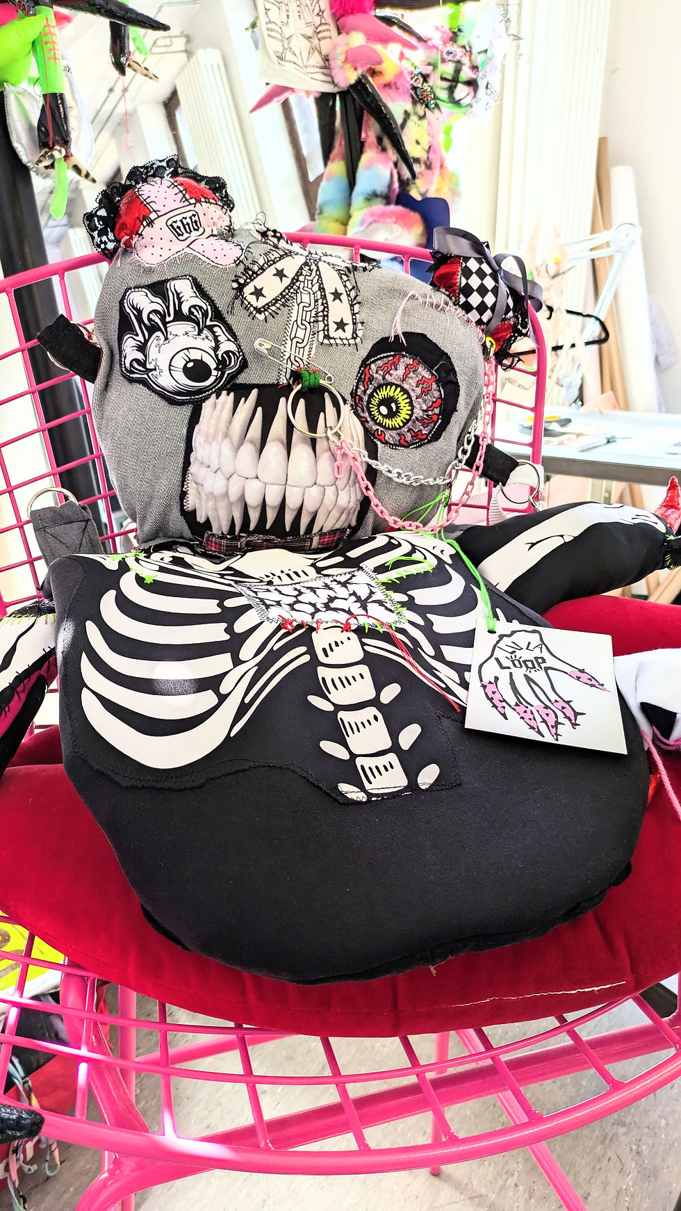 Thumbnail: DEADY TEDDY - BACKPACK , SHOPPING BAG & FRIEND 
