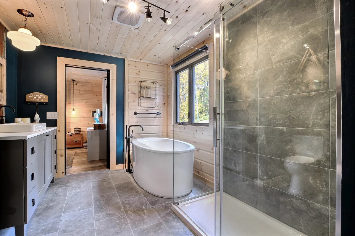 Timber Block Interior Eastman Bath