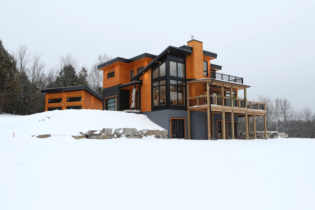 Timber Block Contemporary Home