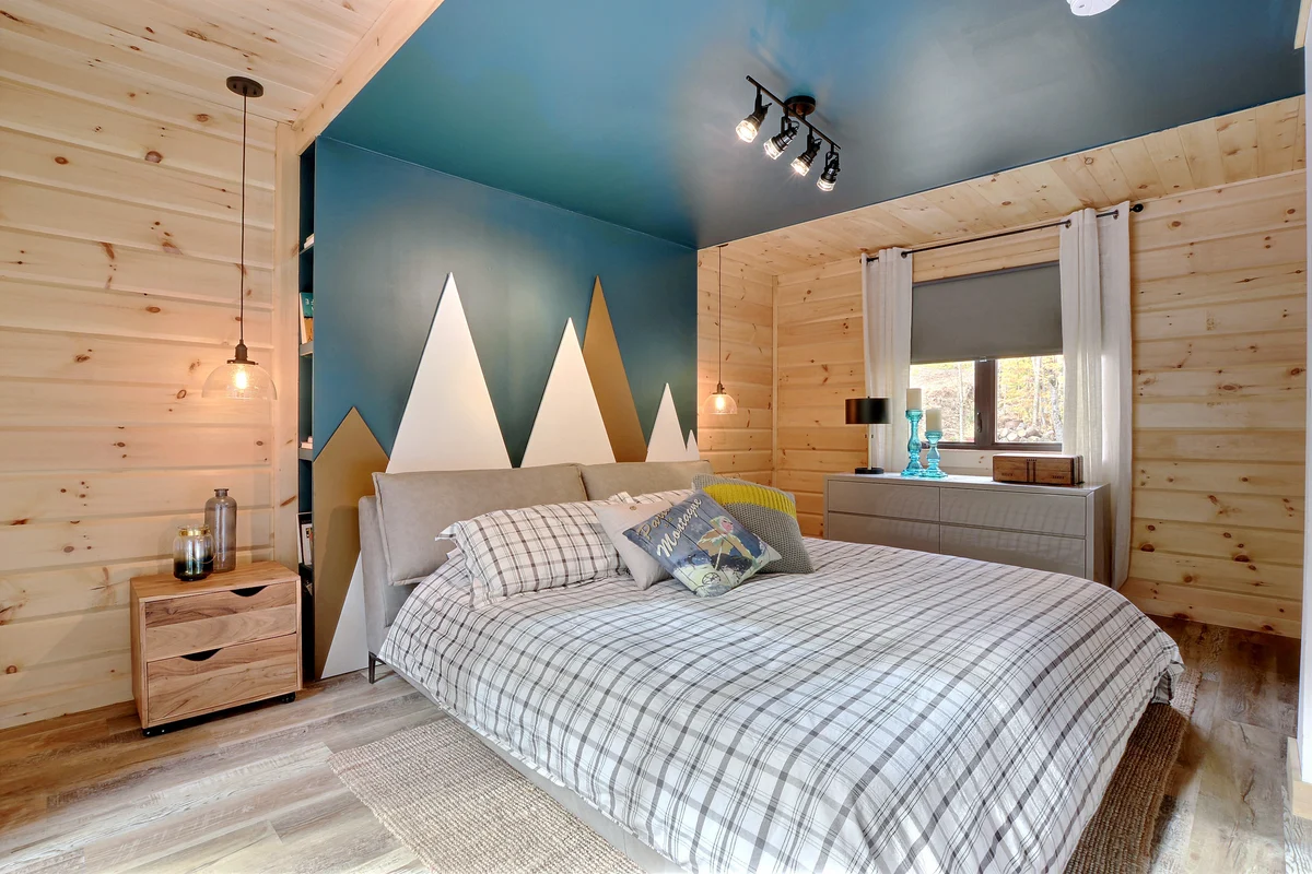 Timber Block Eastman Loft Bedroom 