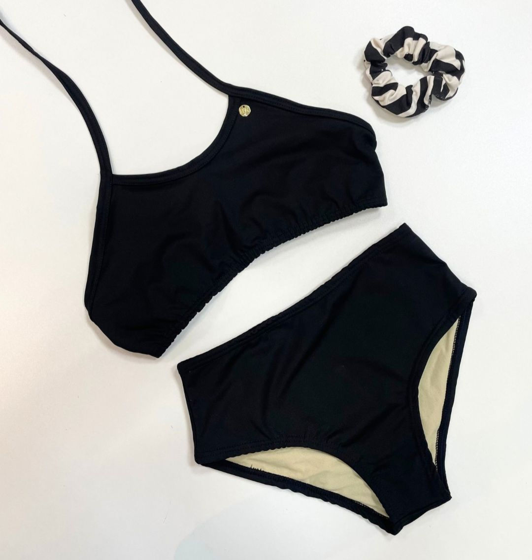 Conjunto infantil básico - cor lisa