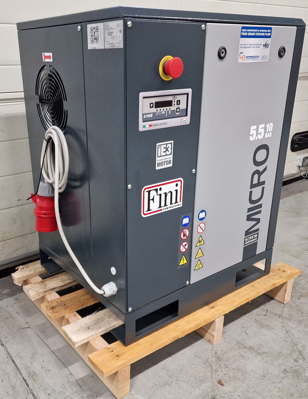 Thumbnail: Airworks Fini Micro 5.510 schroefcompressor 5,5 kW 650 l/min bouwjaar 2025
