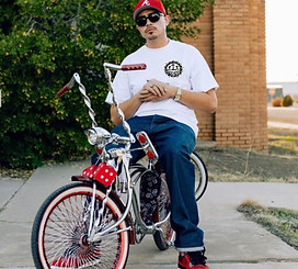 Customer Lowrider Bike Rental