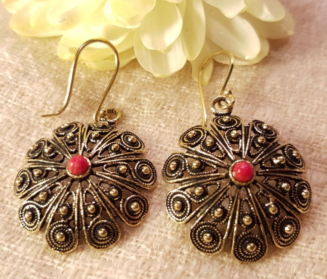 Floral Earring ( Brass WithCoral)