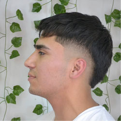 Corte masculino en Saint Antonie, Providencia