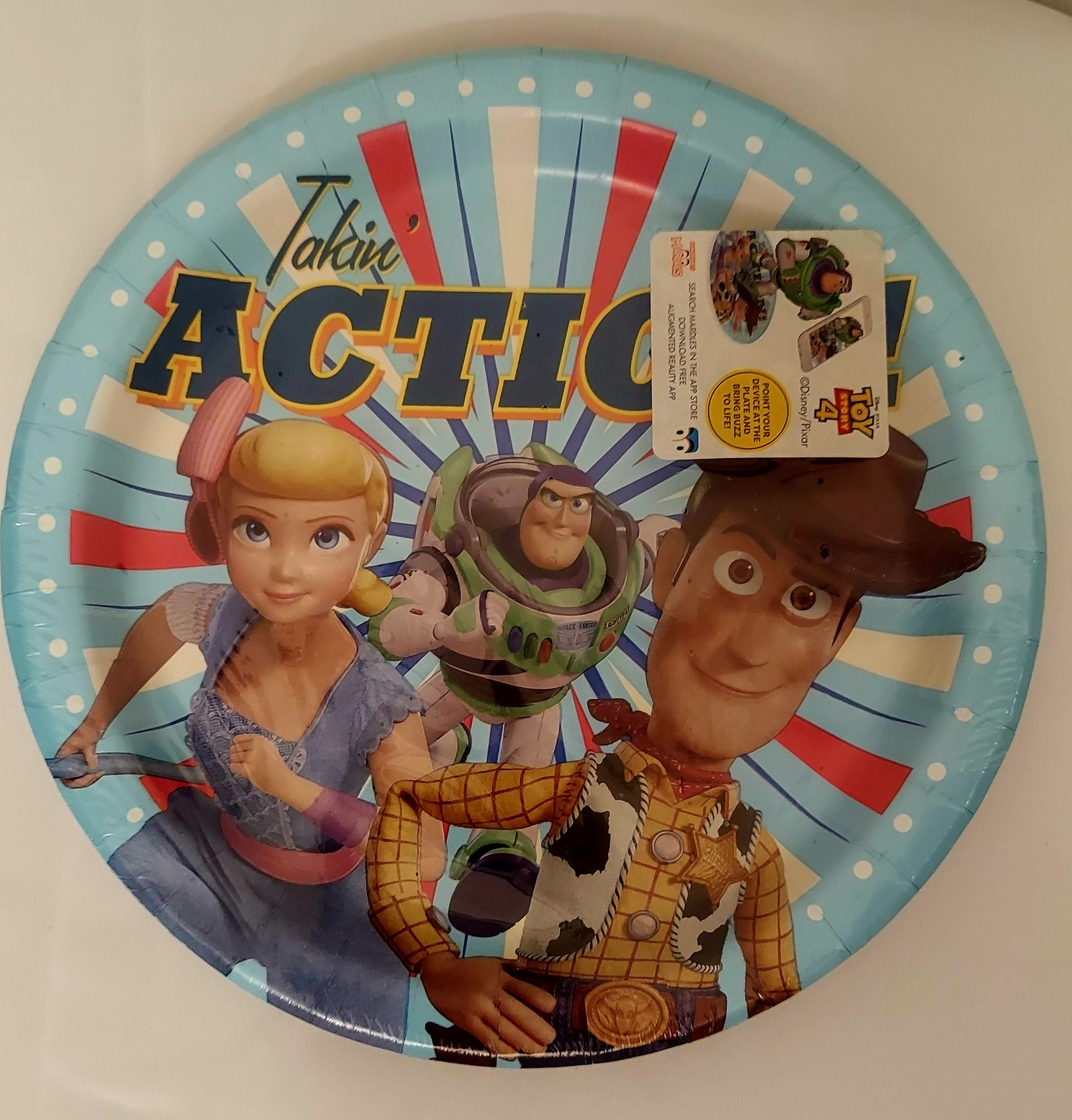 8 CT Toy story dinner paper plates