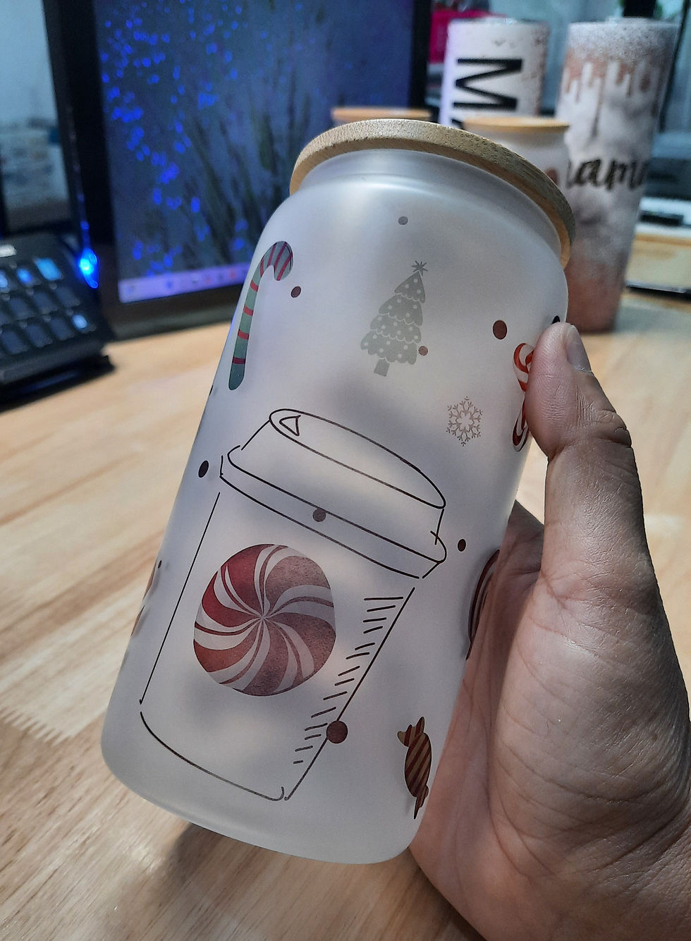 ภาพขนาดย่อ: 16oz Glass Can Tumbler – Customize Your Drinkware/แก้วนำ้พิมพ์ลายตามสั่ง