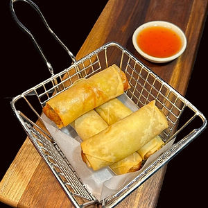 Spring Rolls (4 pcs)