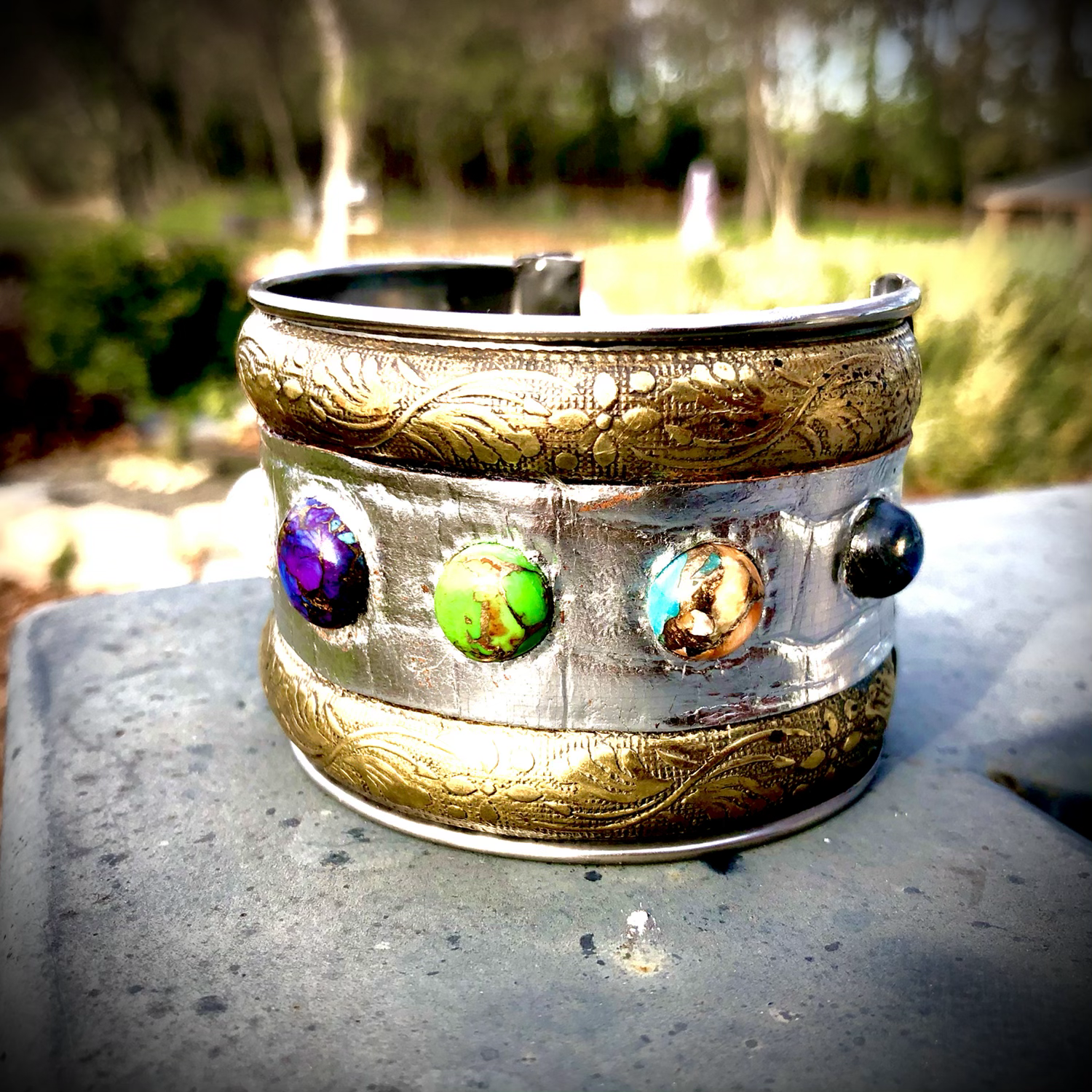 Bracelet manchette tendance ethnique pierres naturelles