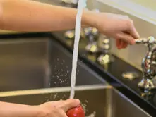 How Filtered Water Systems Elevate Modern Kitchen Design