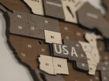 Wooden World Map – The Perfect Gift for Those Who Love to Travel the World