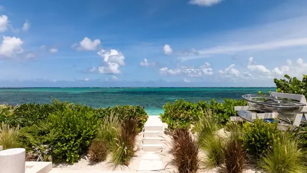 What Makes a One-Bedroom Oceanfront Villa Feel Truly Luxurious?