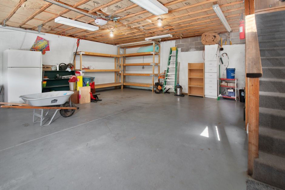 Garage Storage That Actually Works: Smart Ways to Reclaim Space Without Creating More Clutter