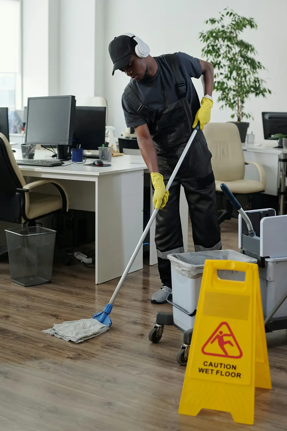 Why Professional Commercial Cleaning Services Increase Your Property Value