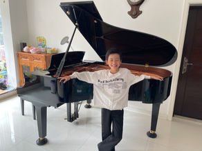 Notes of Passion: The Musical Journey of Award-Winning Young Pianist Yizhen Li