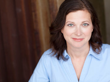 Allyson Voller's Inspirational Journey from Stage to Audiobook Narration