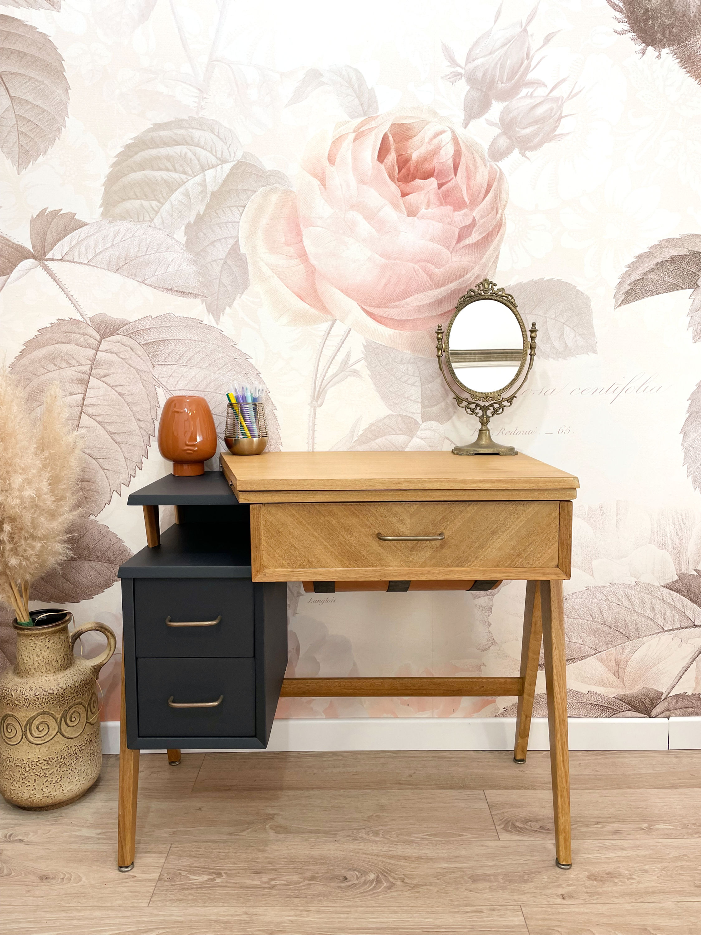 Bureau des années 50