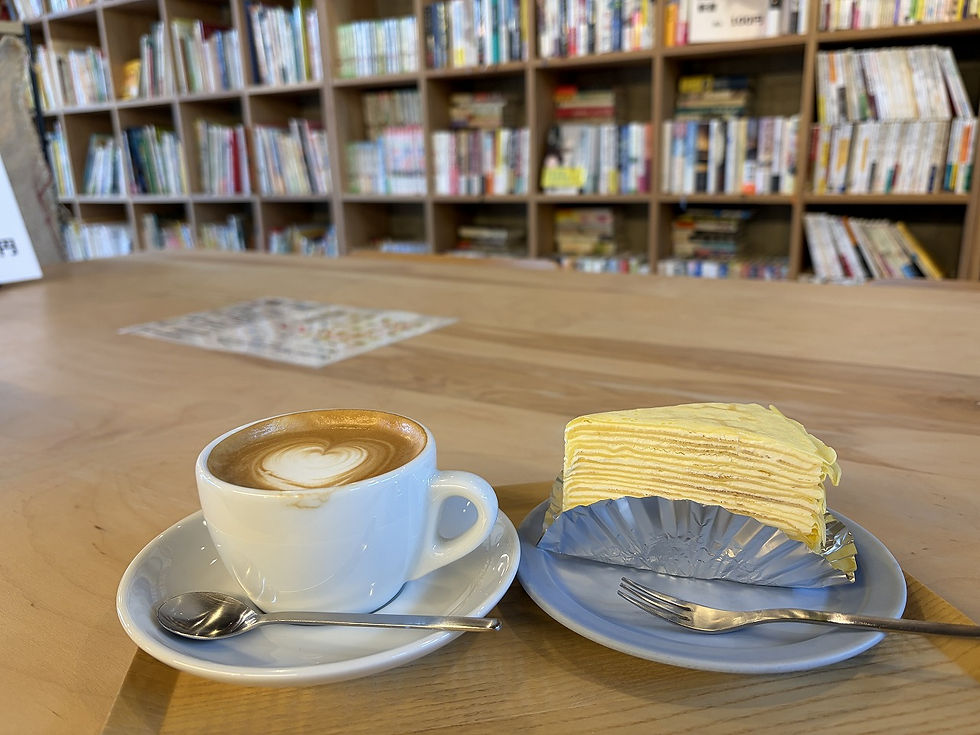 コーヒーは飲みかけです・・・。嬉しくてすぐ飲み始めてしまいました。
