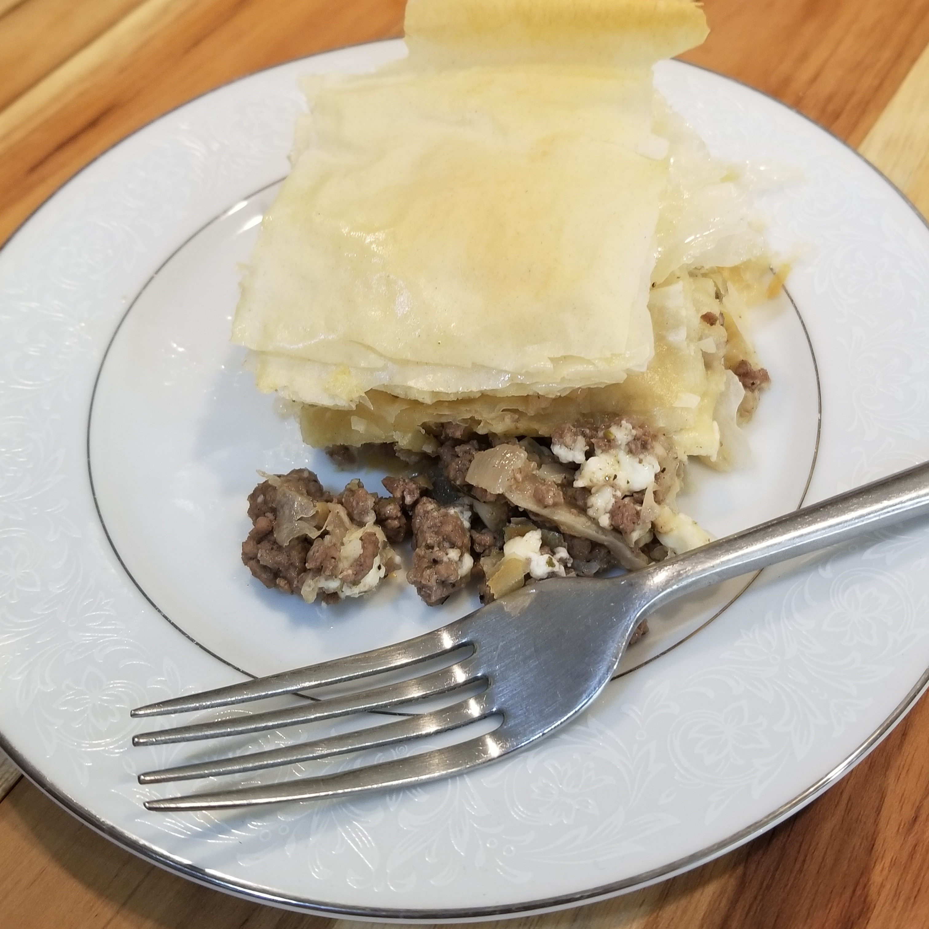 Greek Ground Beef Phyllo Pie (Kreatopita)