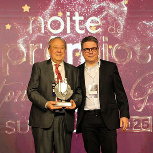 Noite de Prêmios SUCESU-RS homenageia Antonio Ramos Gomes e celebra os destaques da tecnologia gaúcha
