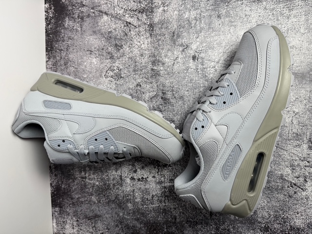 Nike Air Max Wolf Grey