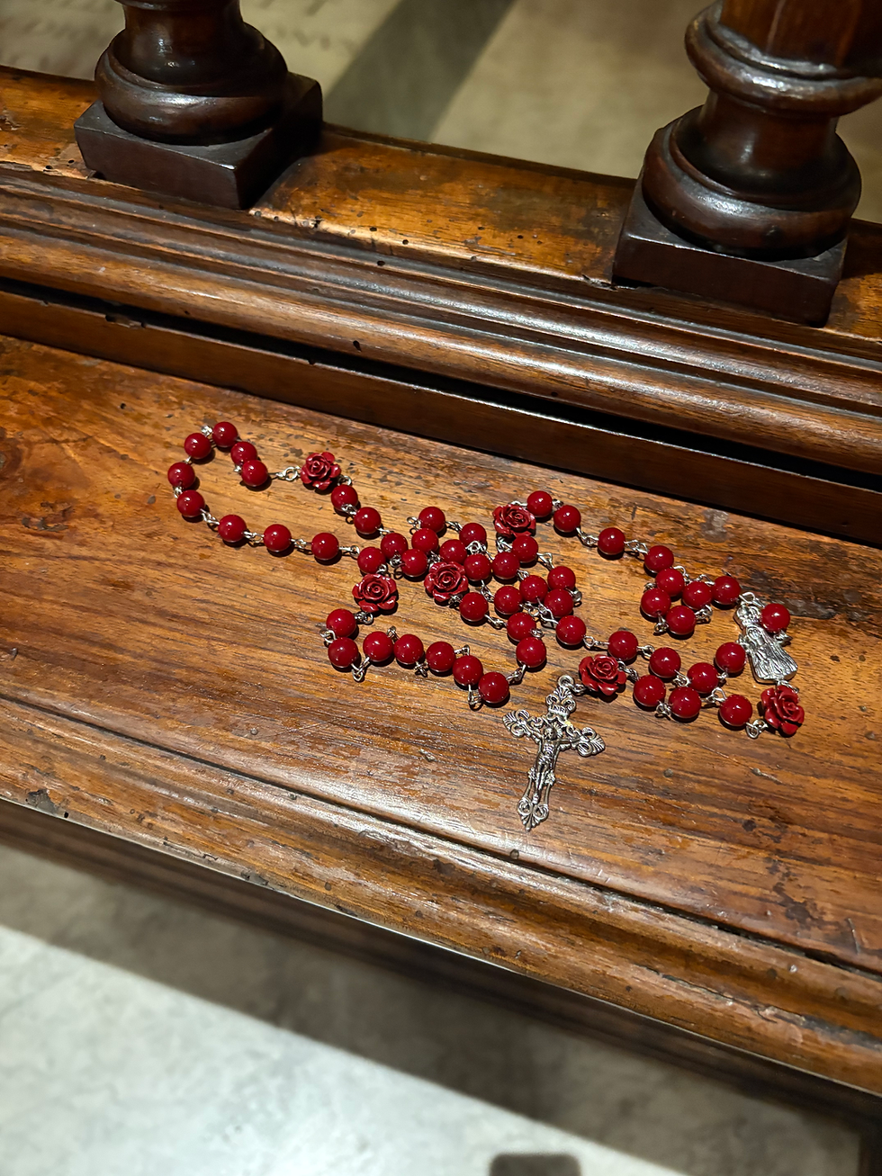 Thumbnail: The Crown of Roses Rosary Gift Set - Blessed by Pope Leo XIV, Handmade in Italy