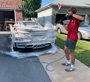 Professional mobile car detailing service - exterior carwash