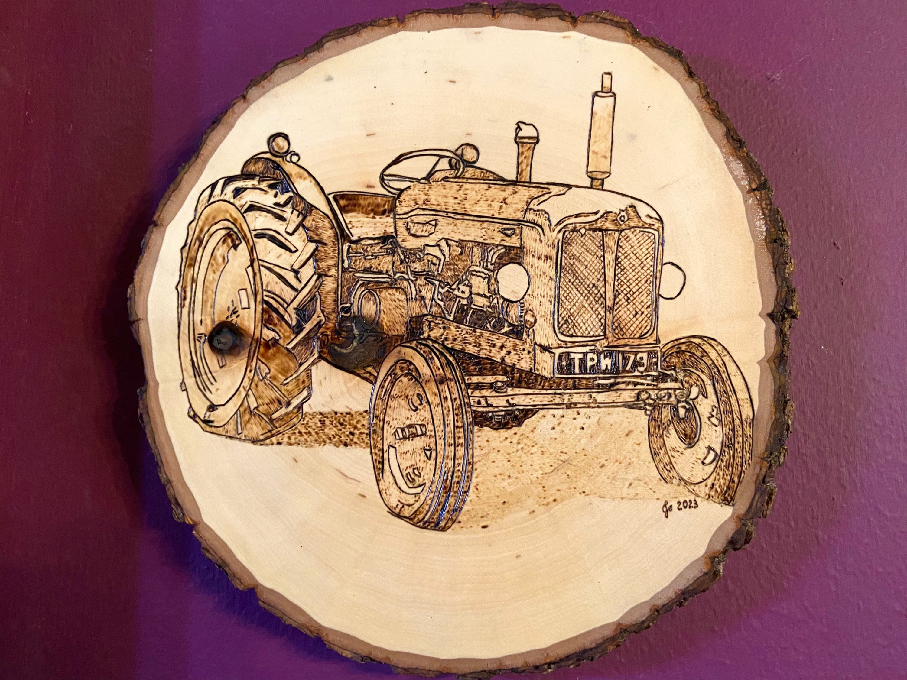  Ferguson Tractor 561