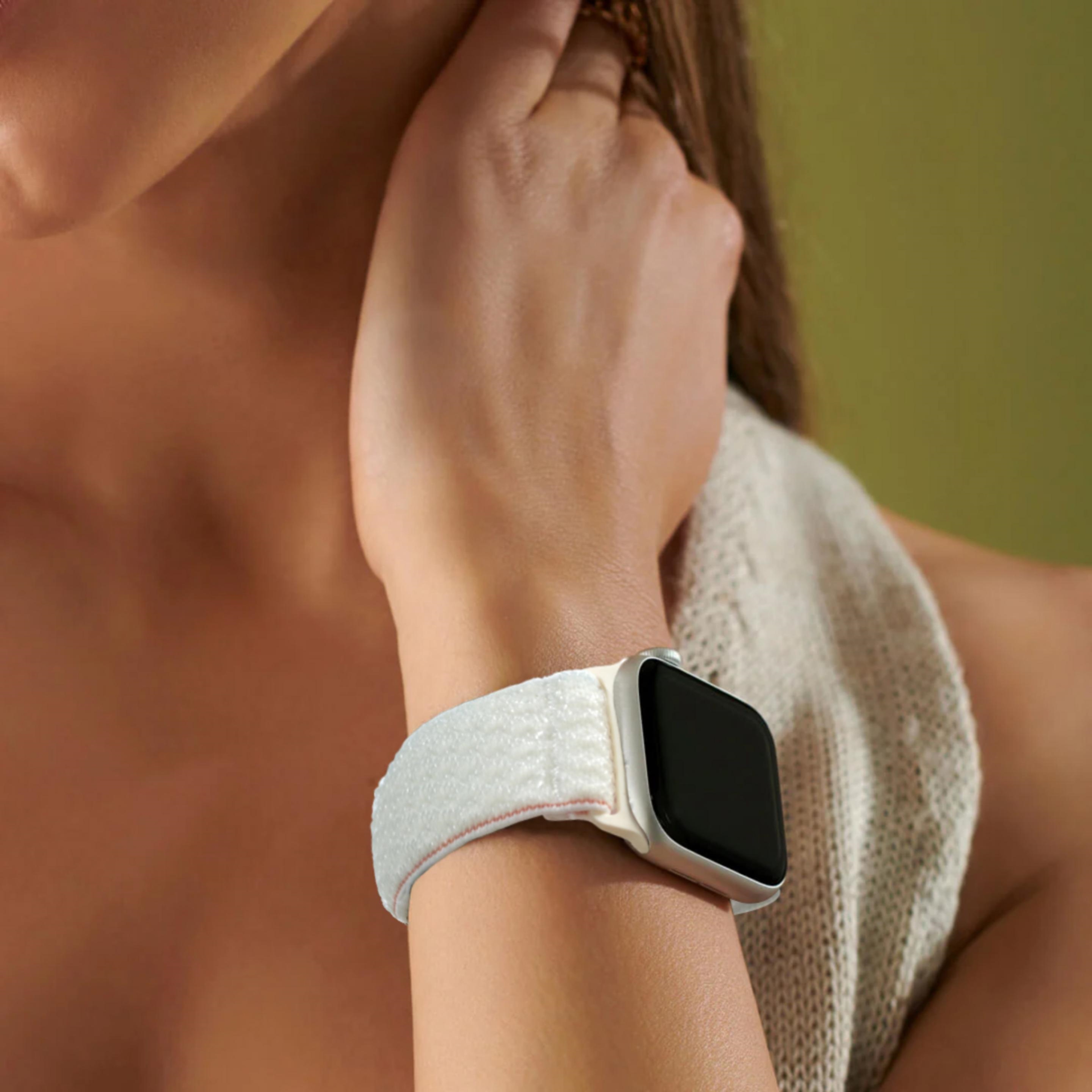 thumbnail image 2 of ComfiTime Correa Deportiva de Nailon Elástica para Apple Watch 38/40/41/42/44/45 mm, Hombres y Mujeres, Transpirable Solo Loop, para Series SE 9 8 7 6 5 4 3 2 1, 2 of 13