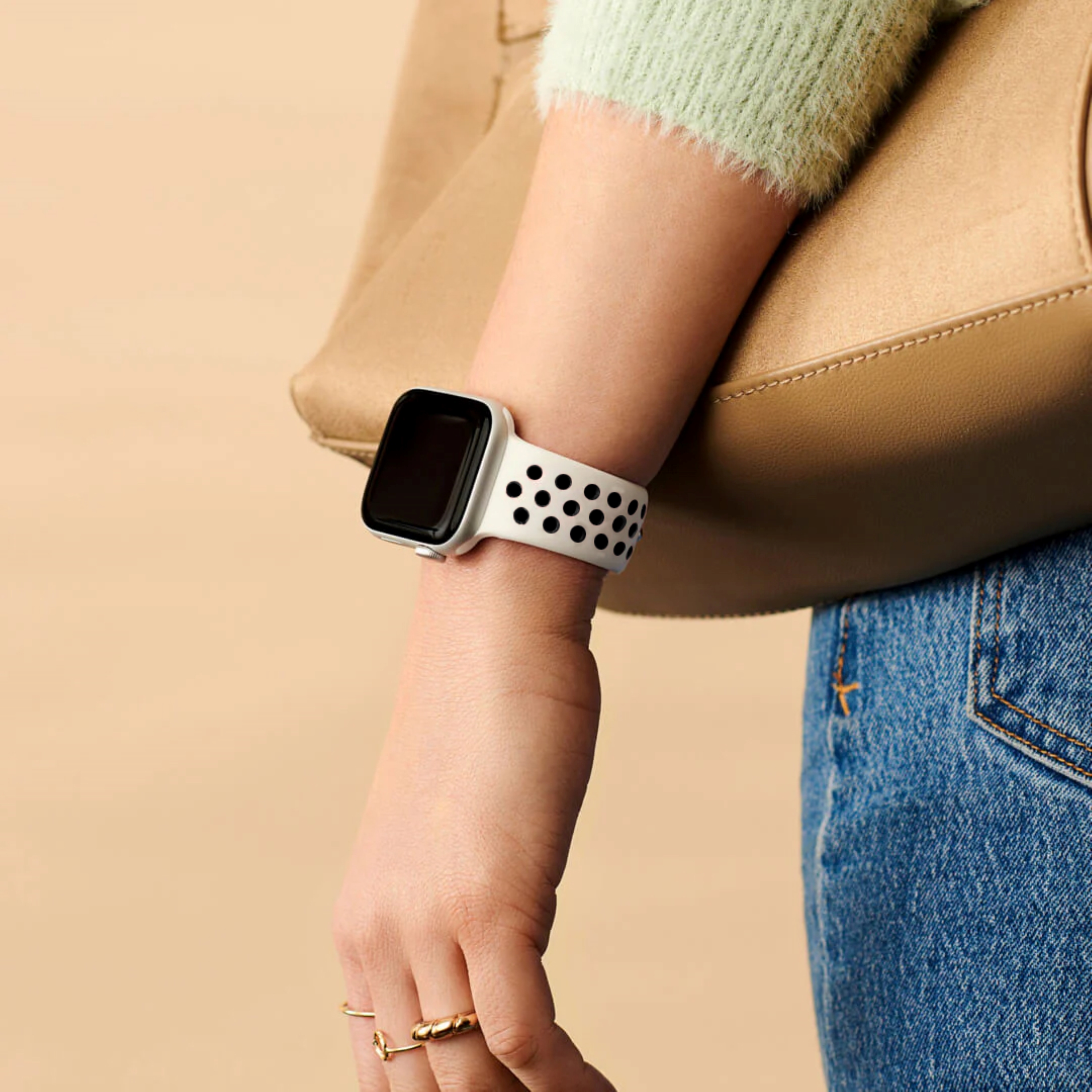 thumbnail image 2 of ComfiTime Correa Elástica para iWatch 38/40/41/42/44/45/49 mm, Silicona Transpirable para Apple Watch Serie SE 9 8 7 6 5 4 3 2 1, 2 of 12
