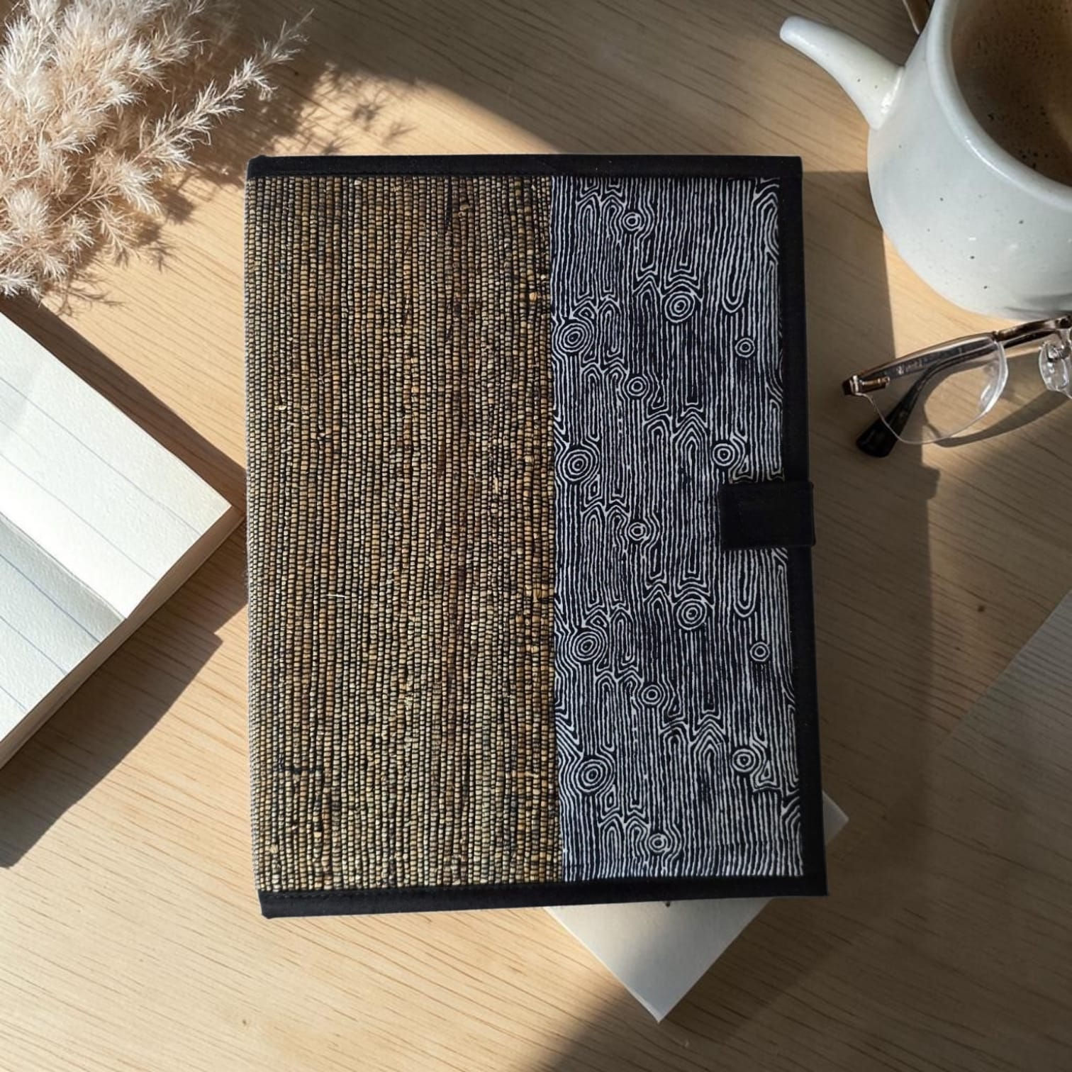 Handcrafted Banana Fibre Document Folder with Clip - Midnight Waves