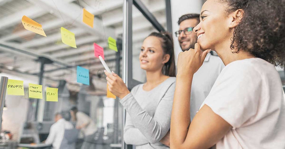 Thế nào là tư duy chiến lược? Một nhóm lãnh đạo thảo luận về tư duy chiến lược