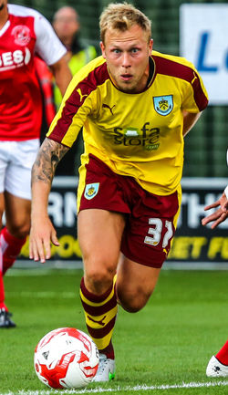 Arfield Fleetwood 0-2 Burnley -0871