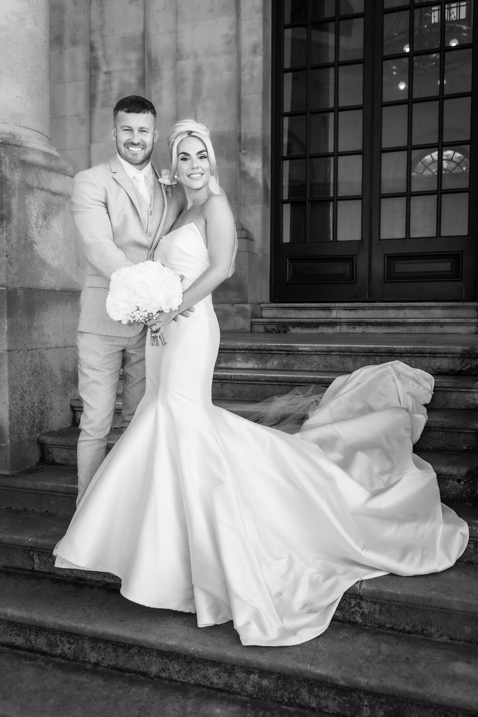 Ashton Memorial Lancaster wedding couple