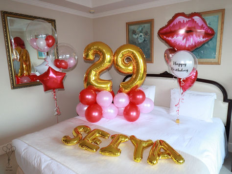 balloon balloons birthday red pink lips heart star gold hotel anniversary 唇 くちびるバルーン 風船 バルーンの中にバルーン 赤 ピンク 29 SEIYA らんずballoon 第一ホテル東京 新橋 銀座 世田谷 出張 設置 送料無料 らんずballoon