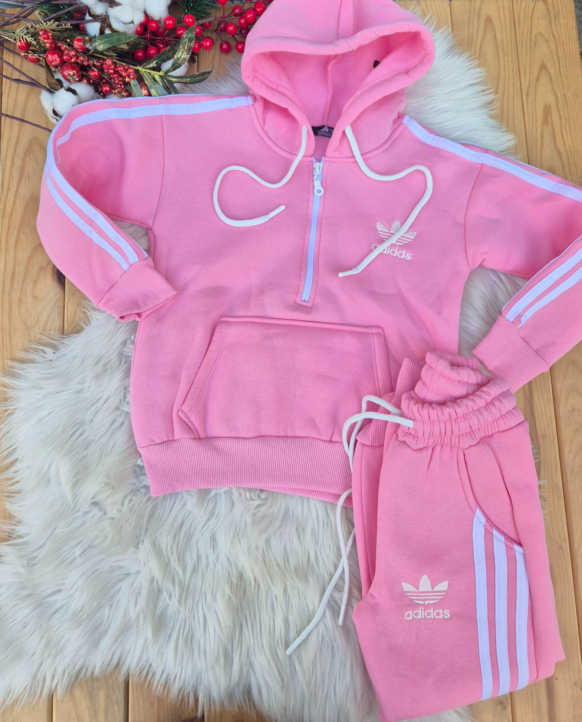 MARKA YAZILI ŞARDONLU TAKIM