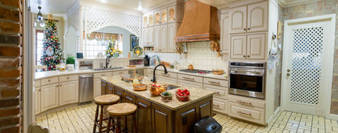 Morgan City kitchen pano design by Top's Designs, Appliances, & Cabinetry