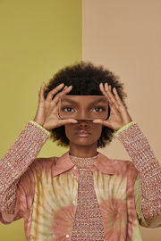 Fotografia de campanha publicitária produzida pela UM2 Estúdios.