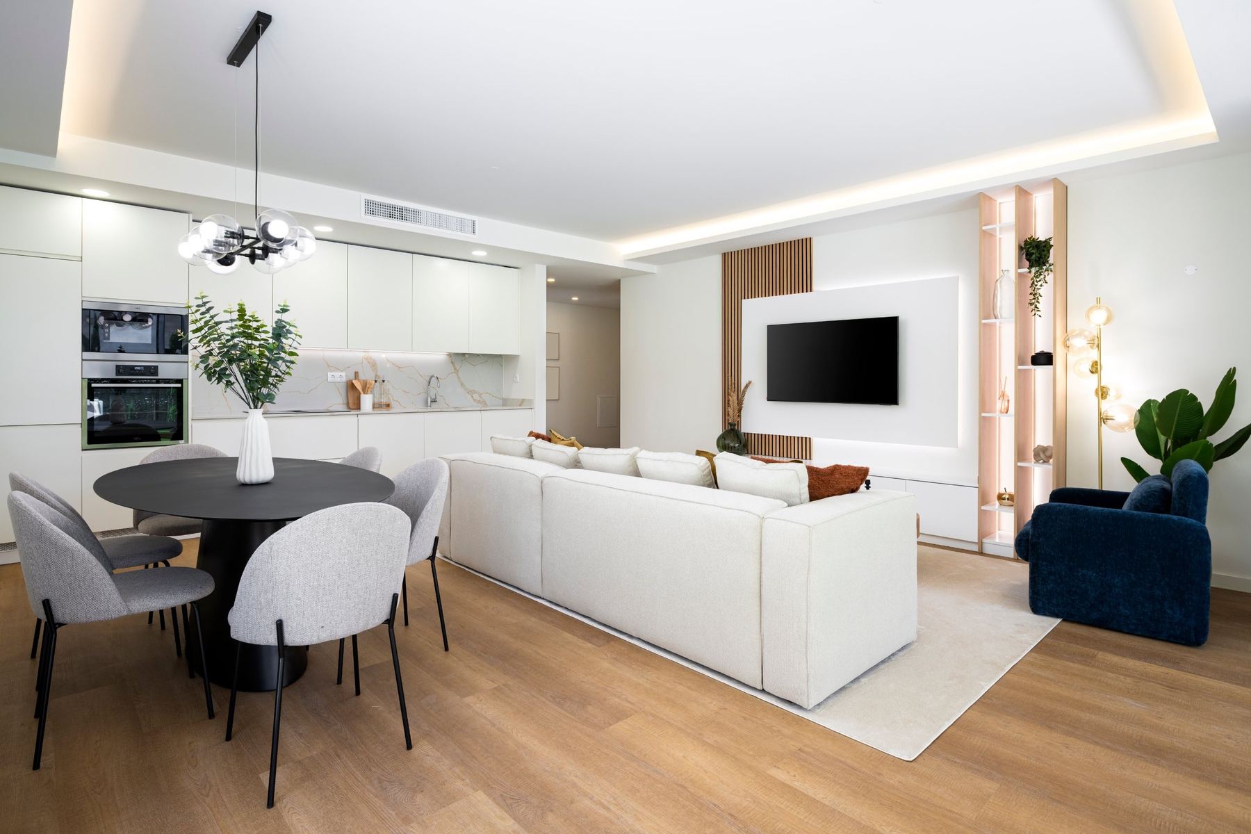 Moradia com zona exterior e jardim, projeto da Empatia Design no Algarve