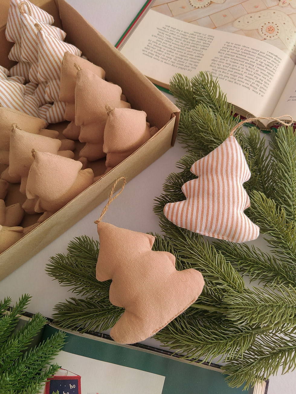 Thumbnail: Linen Tree Ornaments Oatmeal Stripe & Natural (Pack of 18)