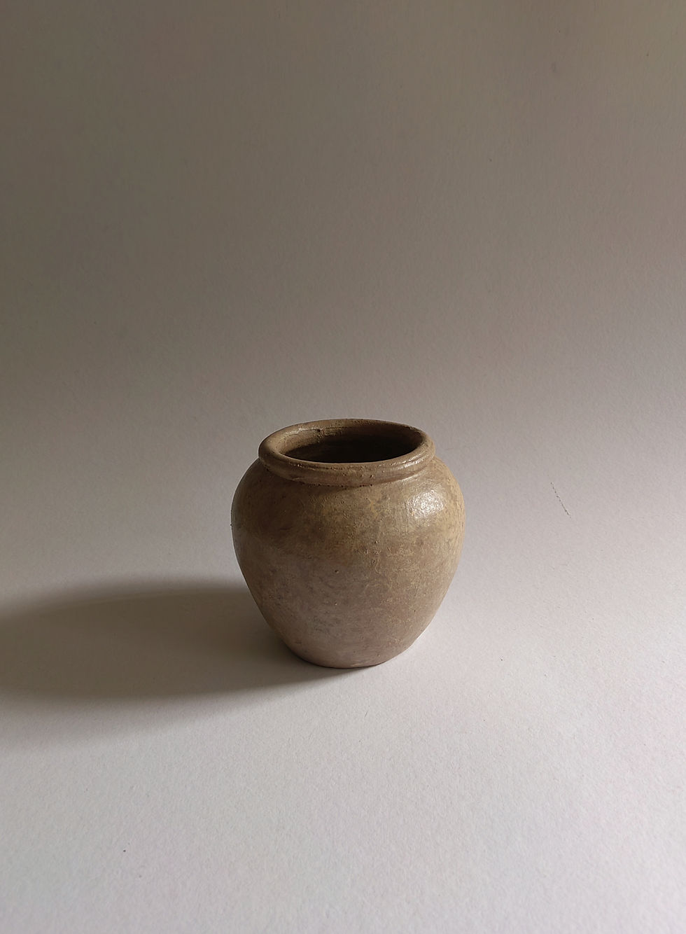 Thumbnail: Sienna Small Vase Warm Taupe H 5"