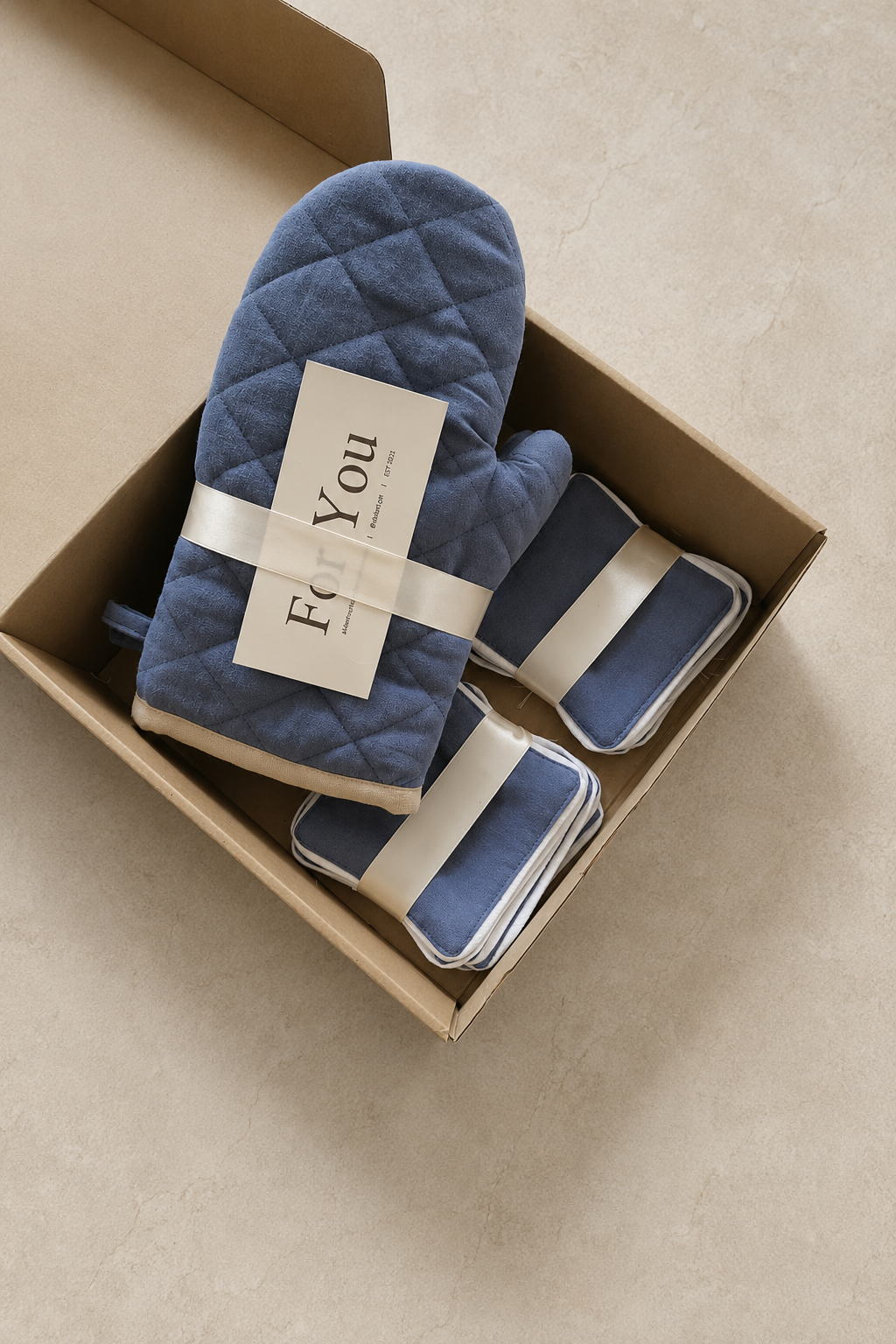Kitchen Gift Set Oven Mitt Set & Coasters in Ash Blue