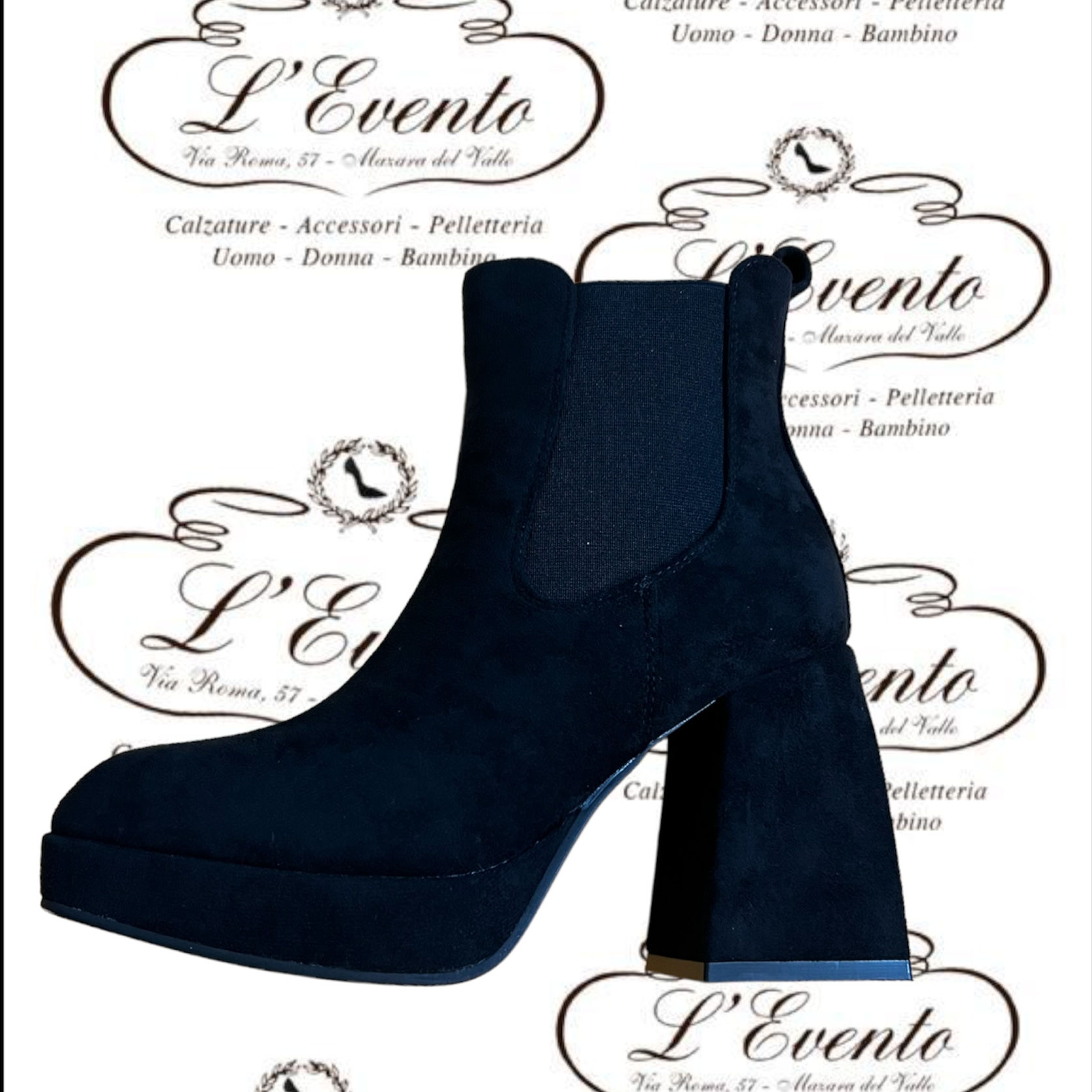 Stivaletto con tacco alto e plateau,nera