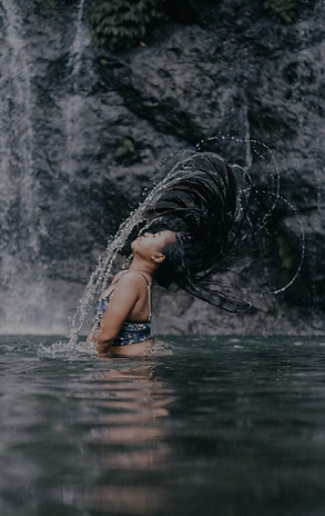 Balis-Best-Retreats-yoga-wellness-health-surf-indonesia_edited.jpg