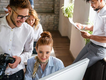 Pros & Cons of Hiring a Digital Marketing Agency