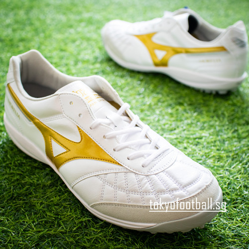 Mizuno Morelia SALA Japan TF Bright Gold Pack q1gb260250 | TOKYO