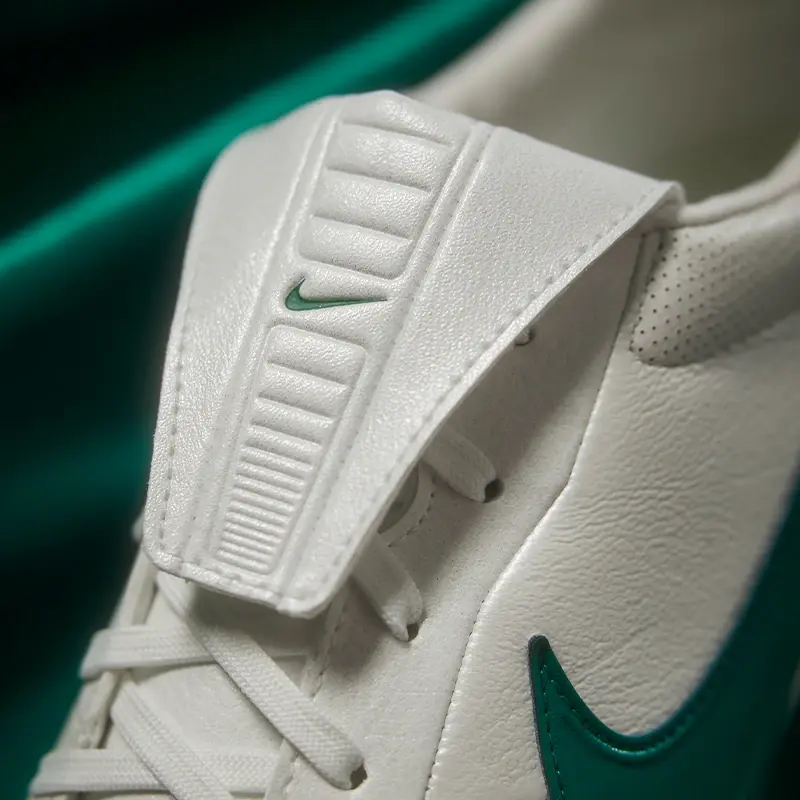Thumbnail: Nike Tiempo Premier 3 FG HM0265-102