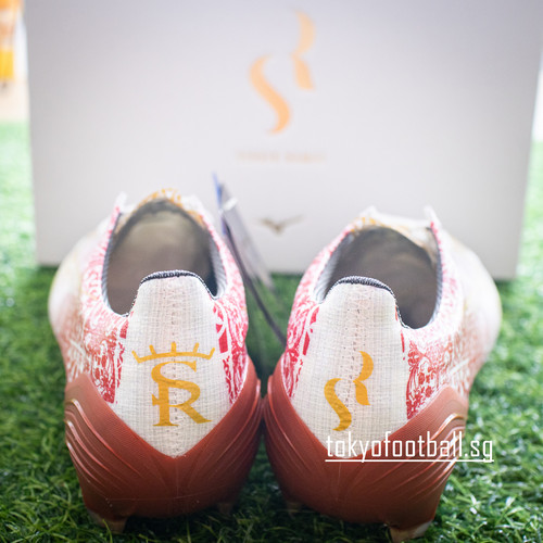 Mizuno α Alpha Japan SR4 Sergio Ramos p1ga249904 | TOKYO