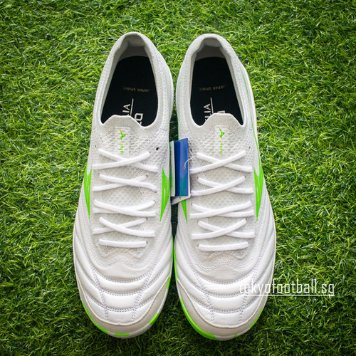 Mizuno Morelia Neo sala ネオサラ in file.jpg